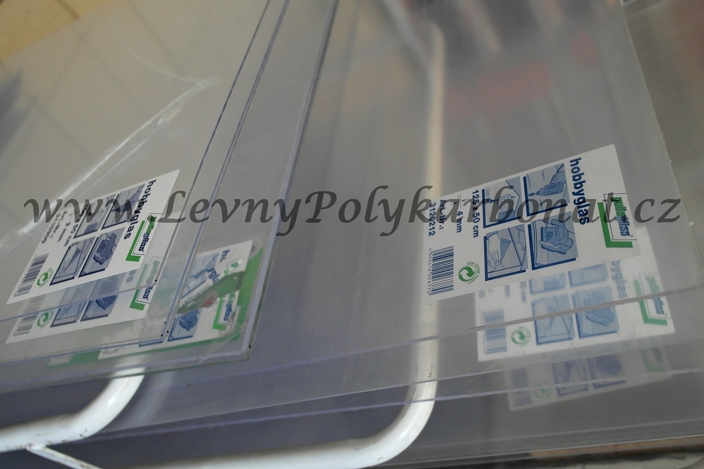 HOBBYGLASS Polystyrol deska - tl. 2 mm ČIRÁ HLADKÁ š.50 cm x dl.100 cm