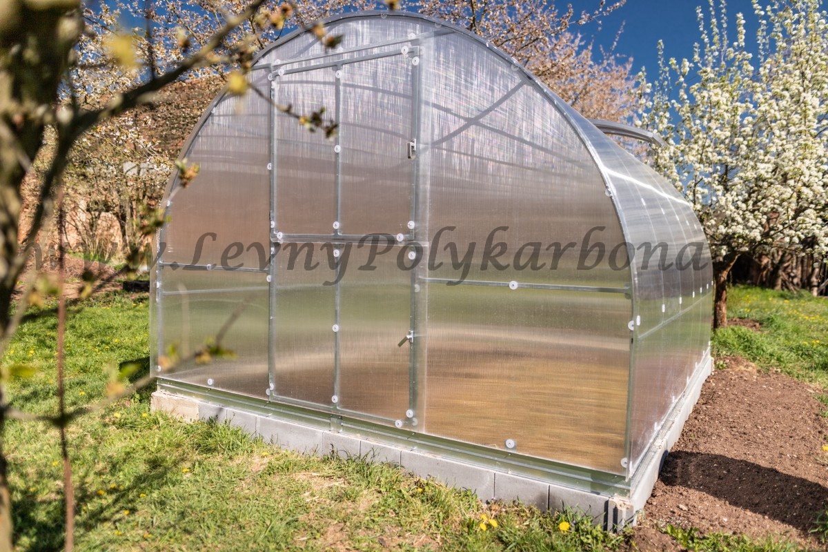 Zahradní skleník z polykarbonátu tl.4 mm GARDENTEC CLASSIC T š.3 x dl.4 m