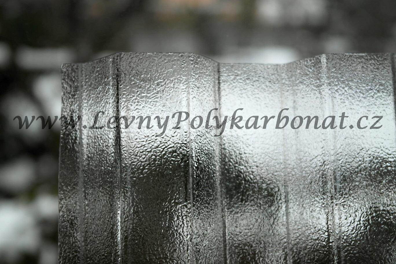 Trapéz ČIRÁ JEMNÁ 0,8mm polykarbonát PALRAM SUNTUF š.1,06m x dl.3,5m