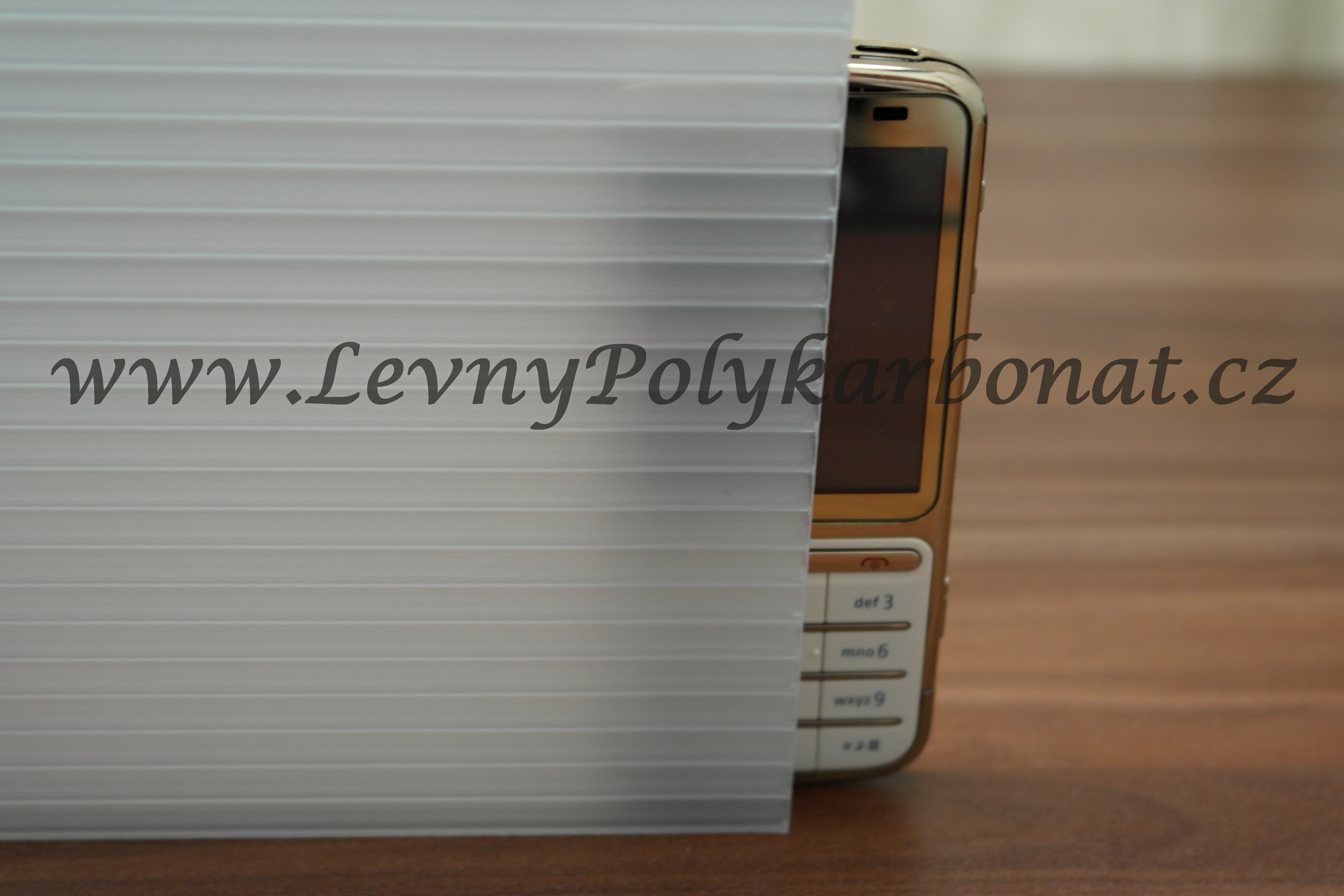 Komůrková deska OPÁL 16mm 2UV MULTICLEAR STRONG 6 WALL š.2,1m x dl.4m