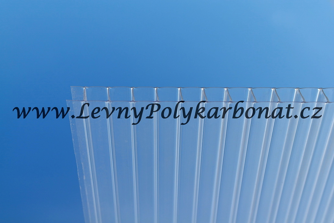 Komůrková deska ČIRÁ 10mm 2UV MULTICLEAR BOX 2 WALL š.2,1m x dl.2m