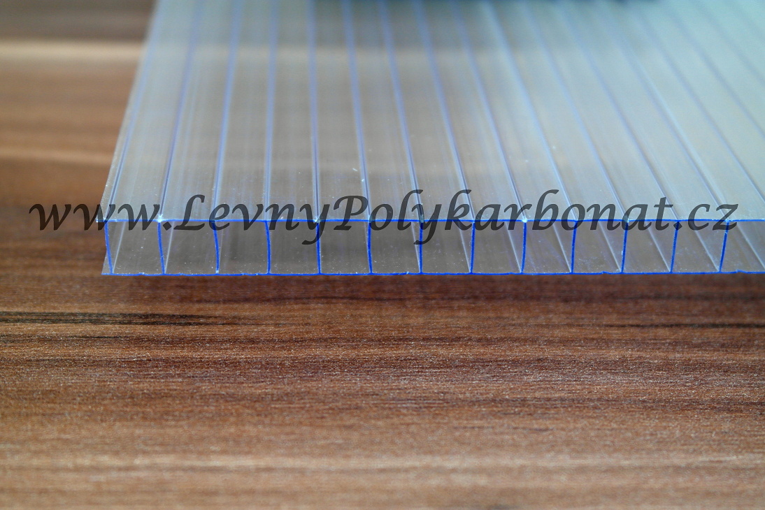 Komůrková deska ČIRÁ 10mm 1UV GUTTAGLISS BASIC š.2,1m x dl.5m