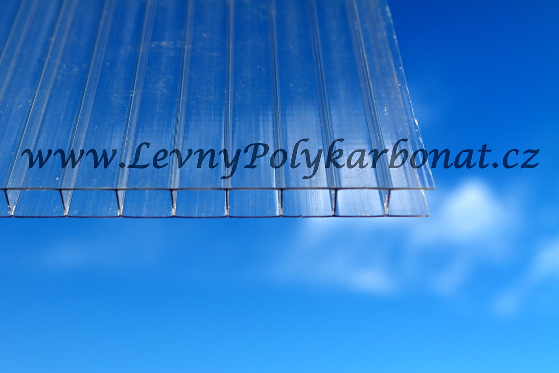 Komůrková deska ČIRÁ 6mm 1UV EXOLON MAKROLON 2WALL š.2,1m x dl.2m