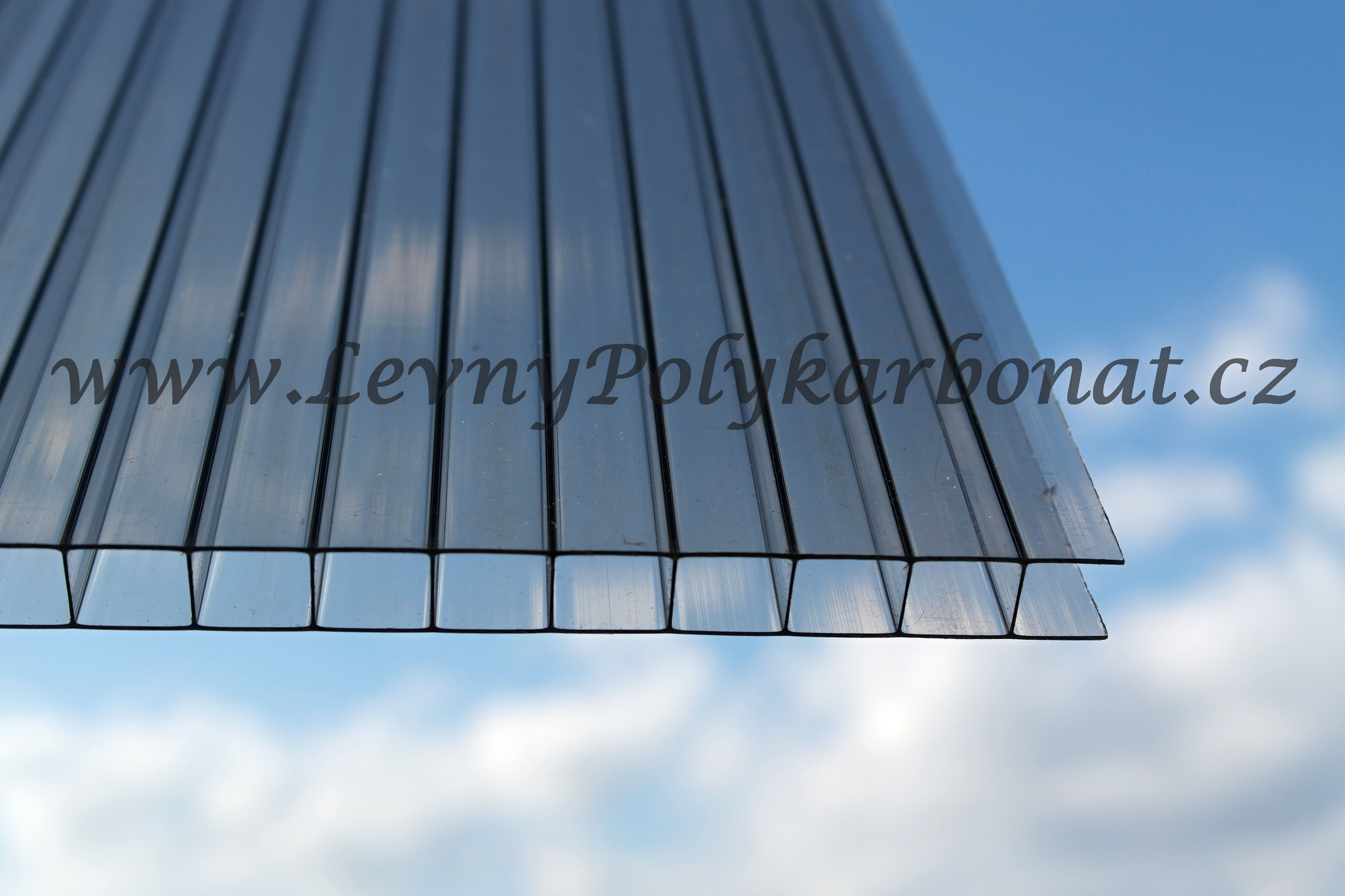 Komůrková deska BRONZ 10mm 1UV GUTTAGLISS DUAL BOX š.2,1m x dl.7m