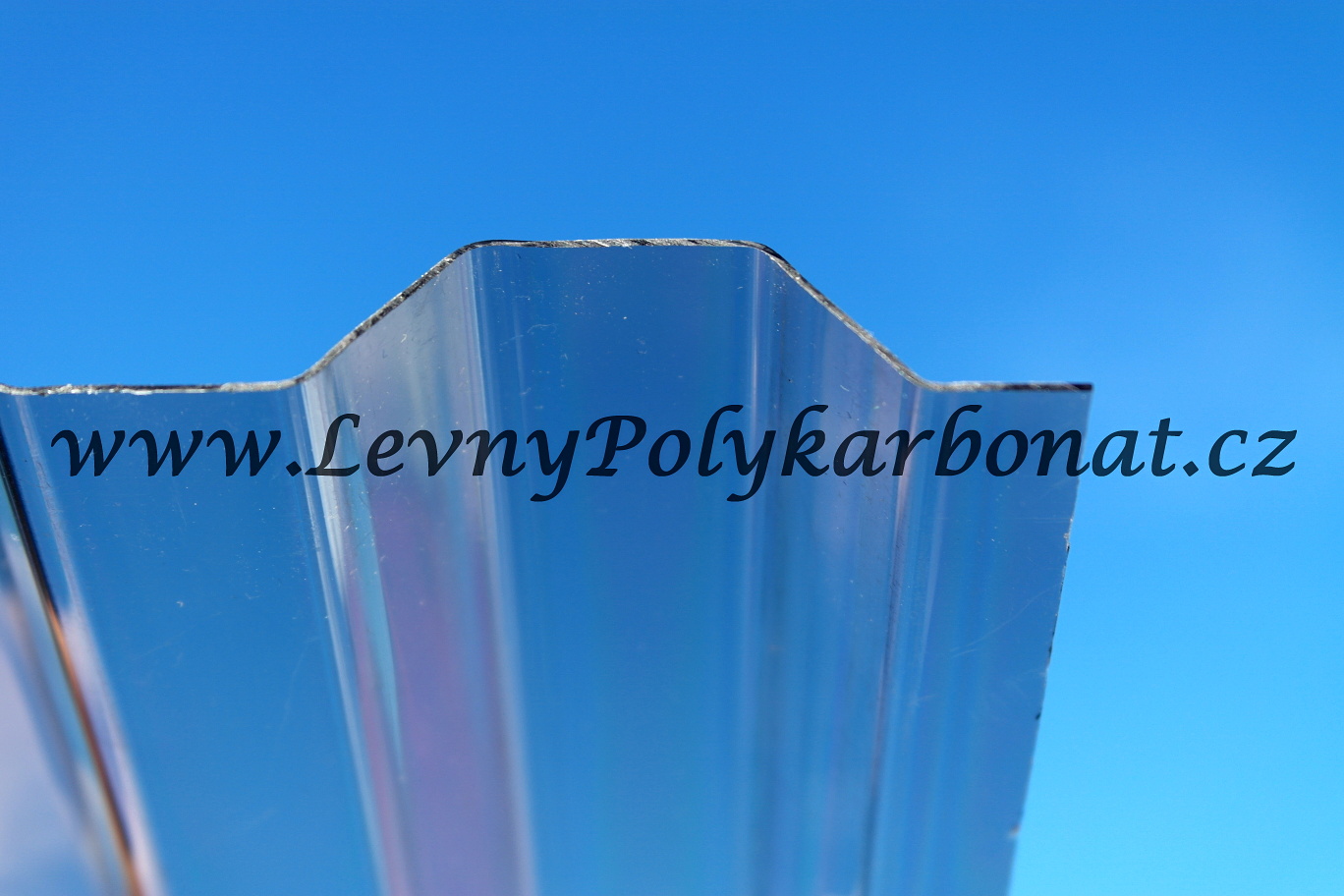 Trapéz GUTTAGLISS MAKRO tl.0,8mm TR76/18 (HLADKÁ - BRONZ) - š.1,06m x dl.2,5bm 