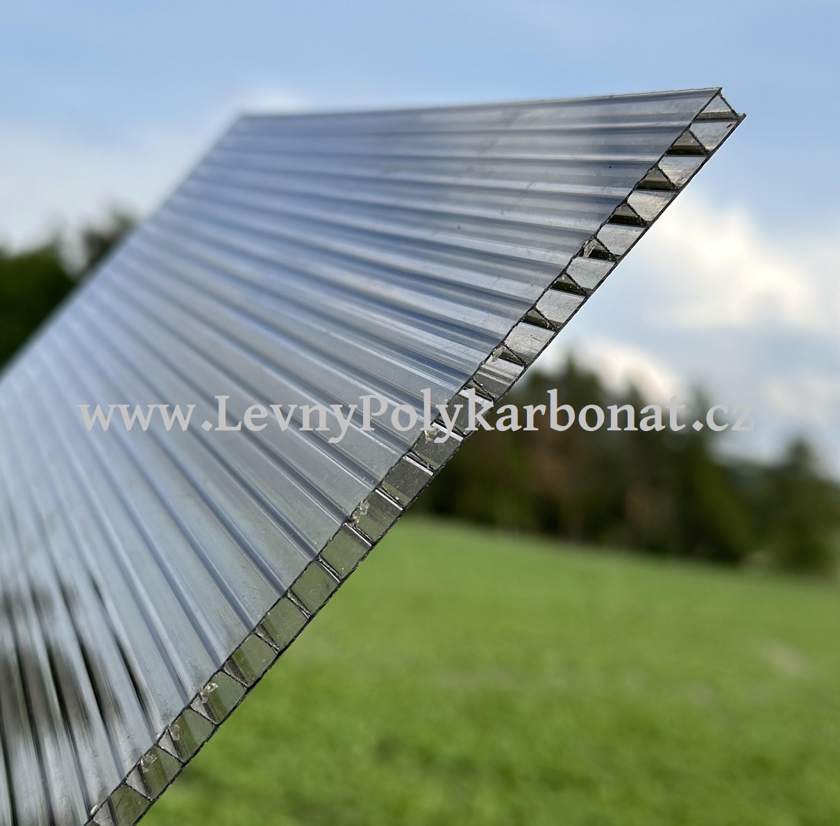 Komůrkové desky - tl. 6 mm - MULTICLEAR BOX 2 WALL 2UV BRONZ 2,1 m x 6 m