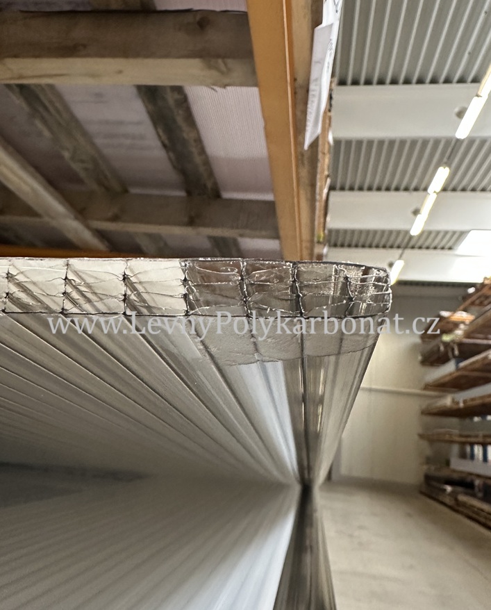 Komůrkové desky tl. 10 mm SUNLITE STRONG PC6M/1UV BRONZ 2,1 m x 4 m